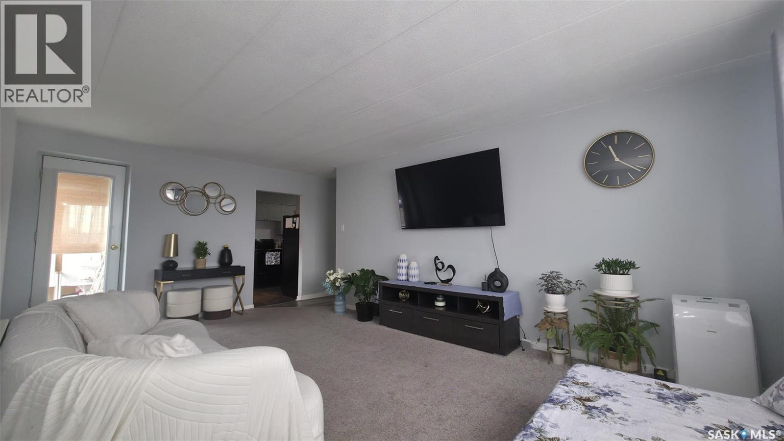 #17 2620 5th AVENUE N - 3