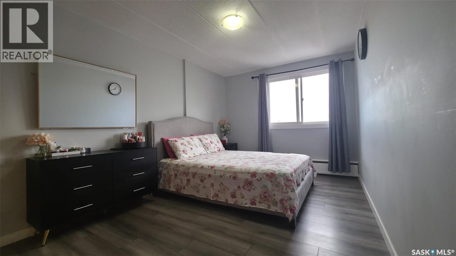 #17 2620 5th AVENUE N - 8