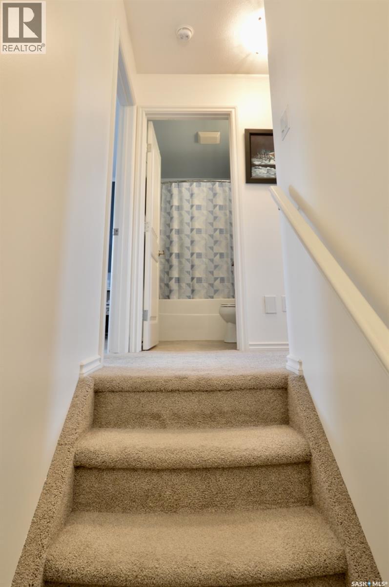 1018 Willowgrove CRESCENT — photo 35
