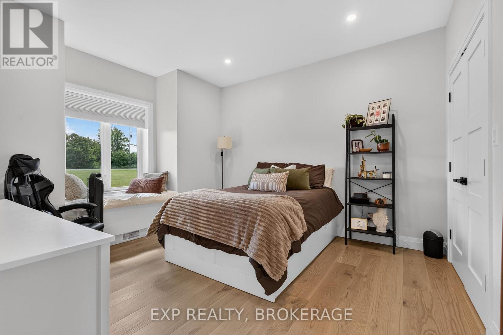 2515 QUABBIN ROAD - 24