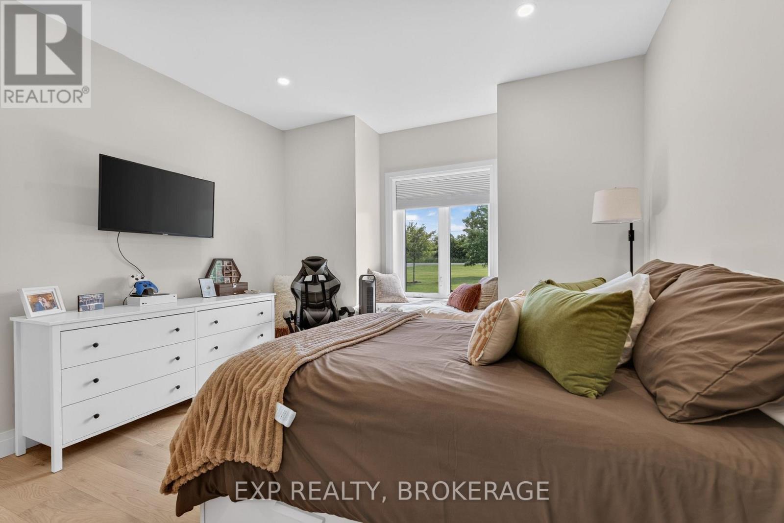 2515 QUABBIN ROAD - 25