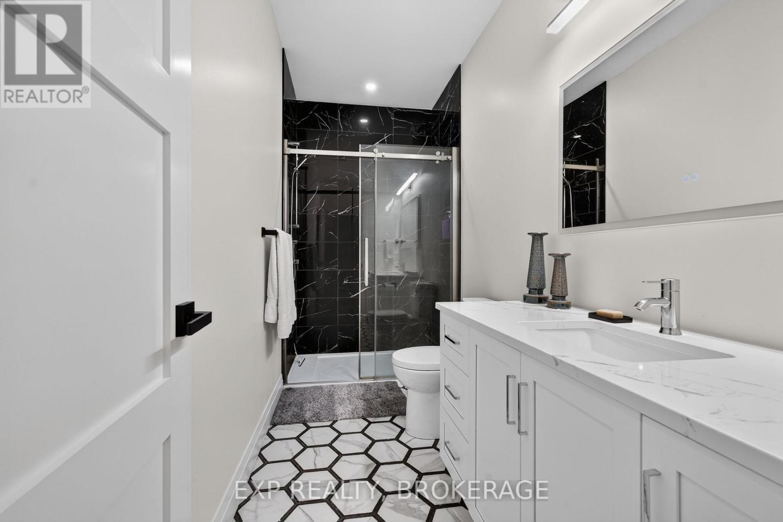2515 QUABBIN ROAD - 26