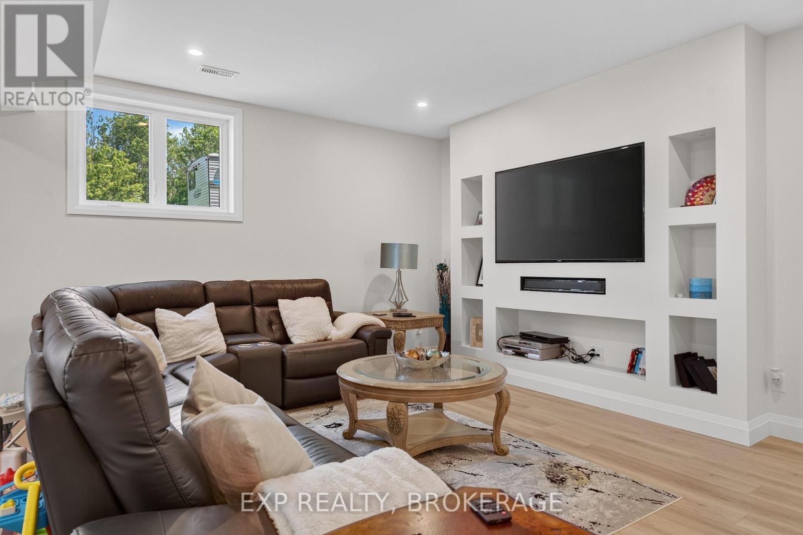 2515 QUABBIN ROAD - 31