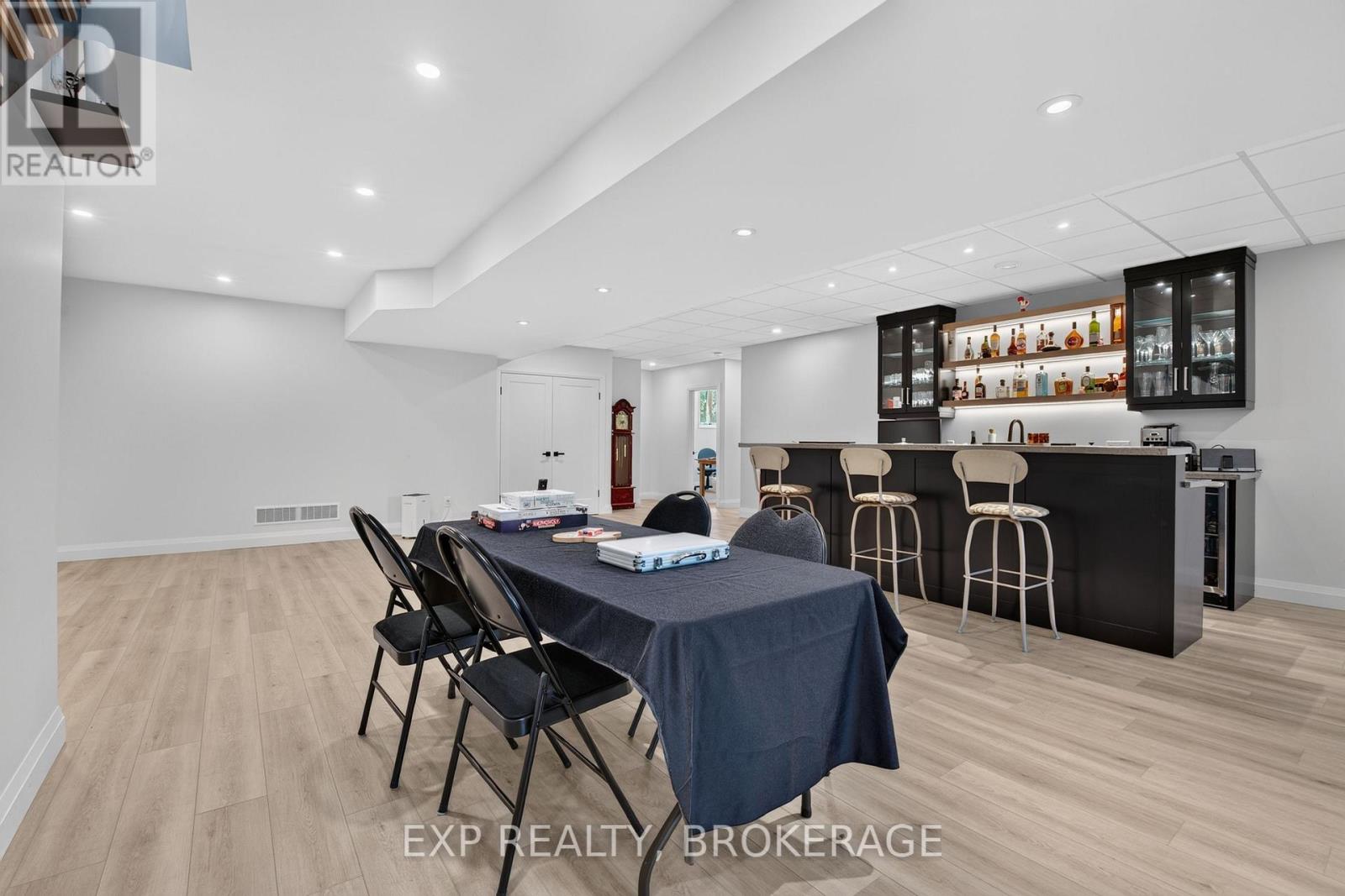 2515 QUABBIN ROAD - 33