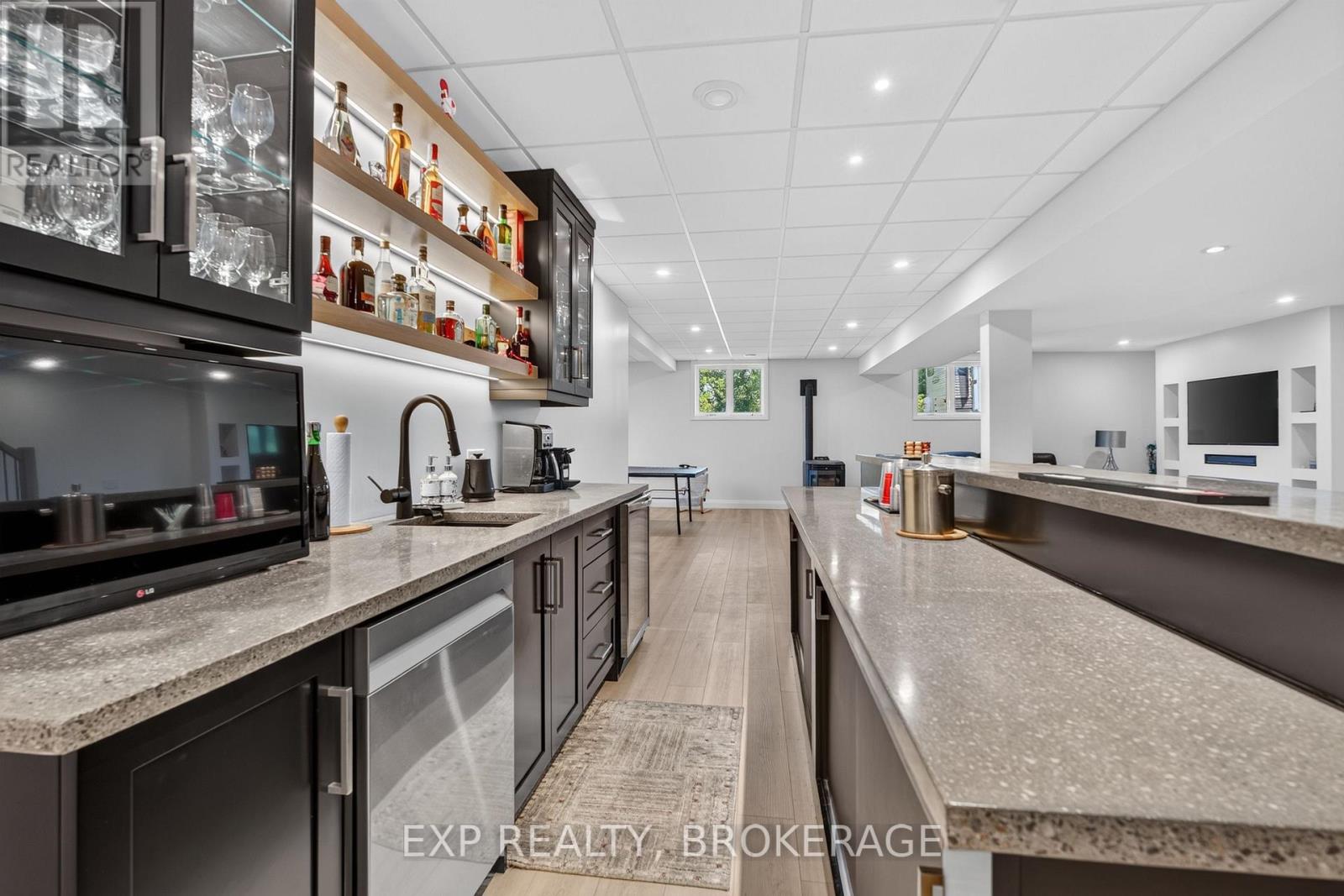 2515 QUABBIN ROAD - 34