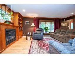 Bedroom 2 - 690 Post Road, Kawartha Lakes, ON K0L2X0 Photo 9