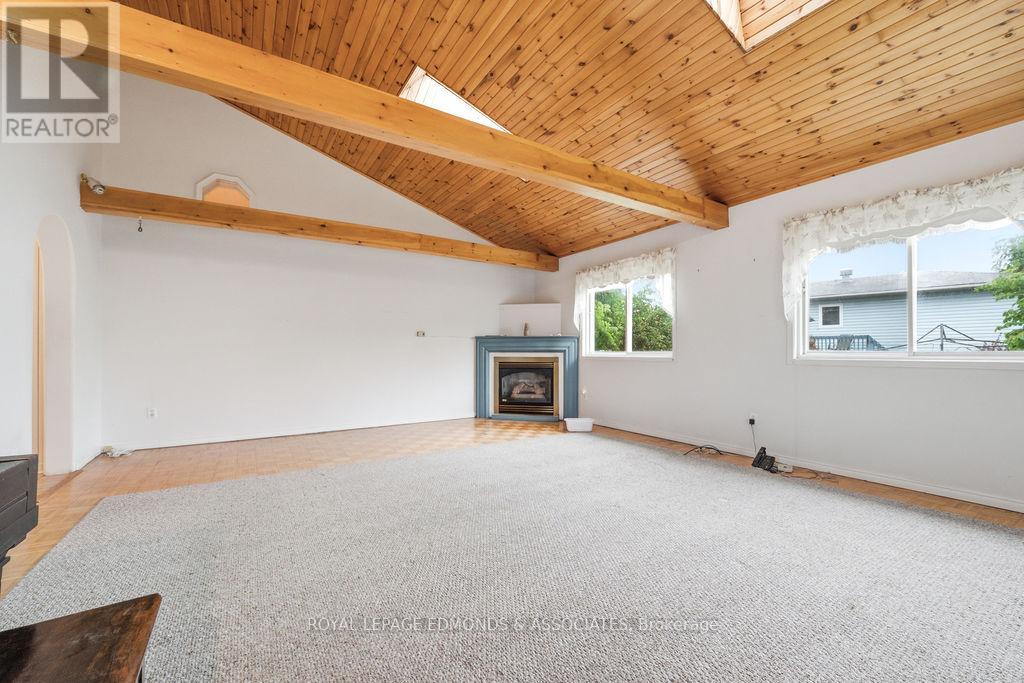 130 TOWN LINE ROAD - 10