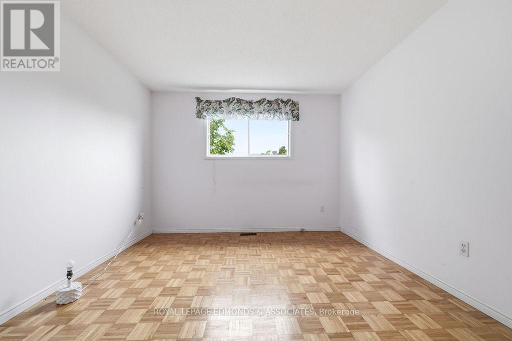 130 TOWN LINE ROAD - 31