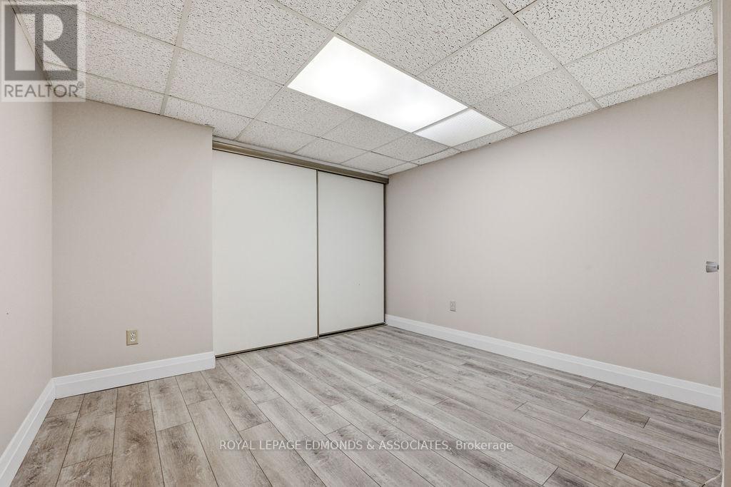 130 TOWN LINE ROAD - 40