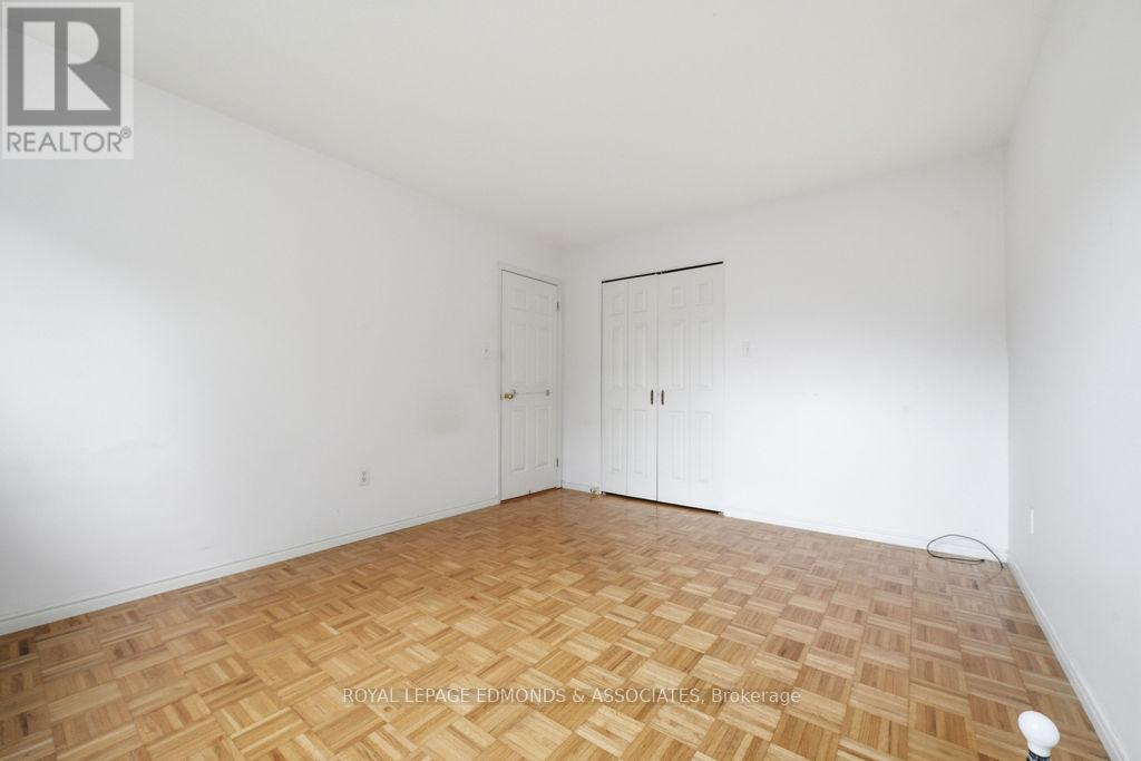 130 TOWN LINE ROAD - 32
