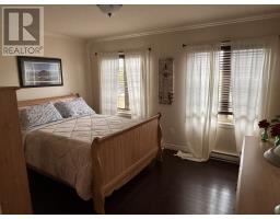 54 Forest River Road thumbnail 17
