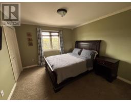 54 Forest River Road thumbnail 18