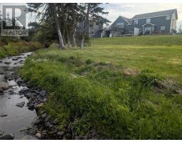 54 Forest River Road thumbnail 30