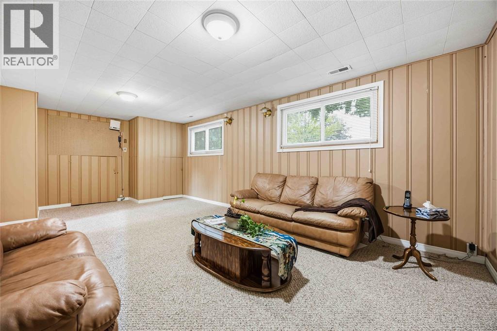 197 BORDEN STREET - 18