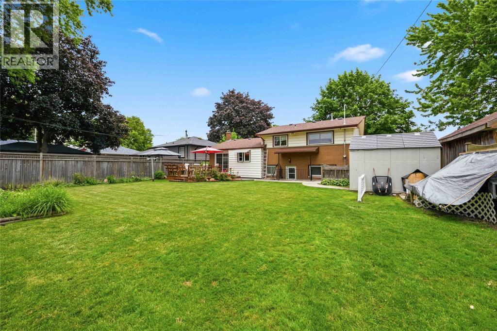 197 BORDEN STREET - 27
