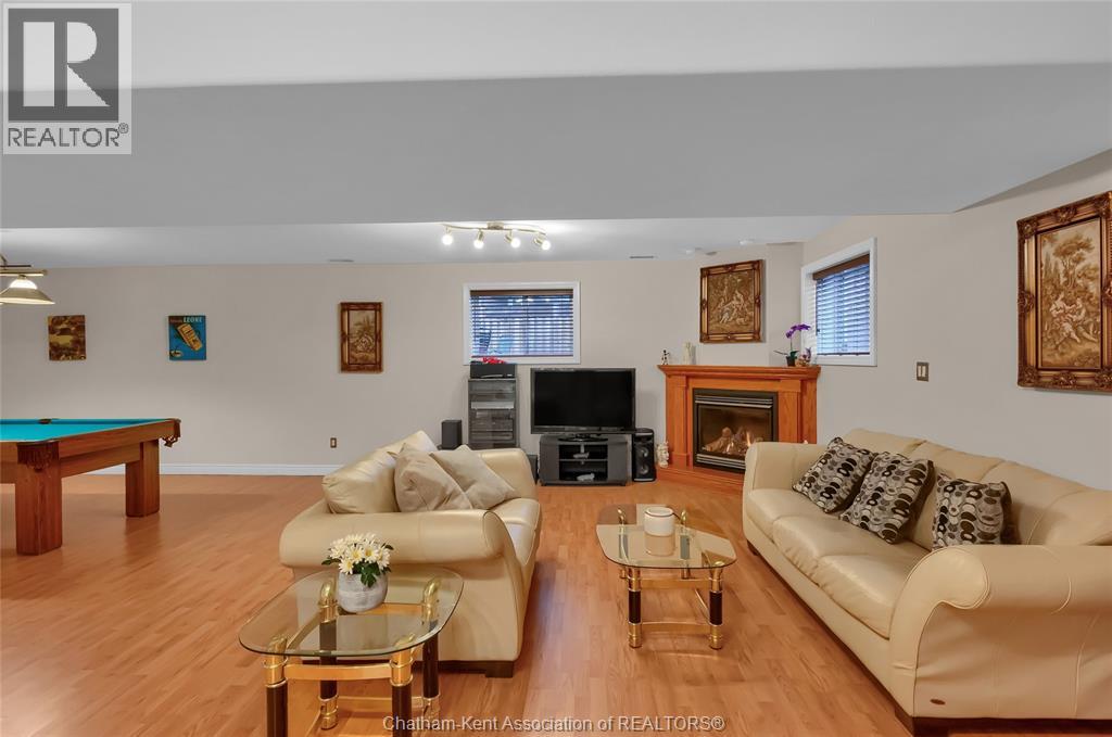 45 MORNING GLORY LANE - 31