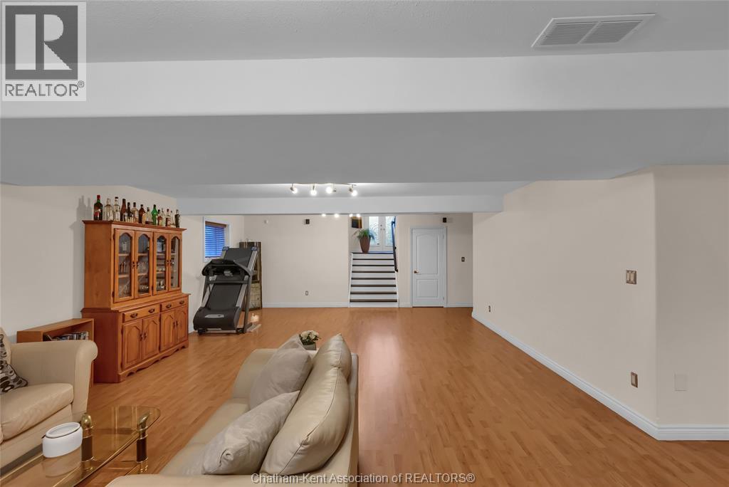 45 MORNING GLORY LANE - 38