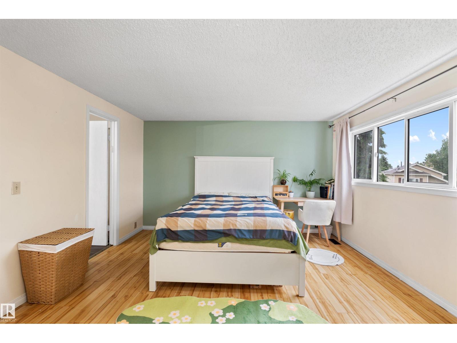 359 KIRKPATRICK CR NW — photo 12