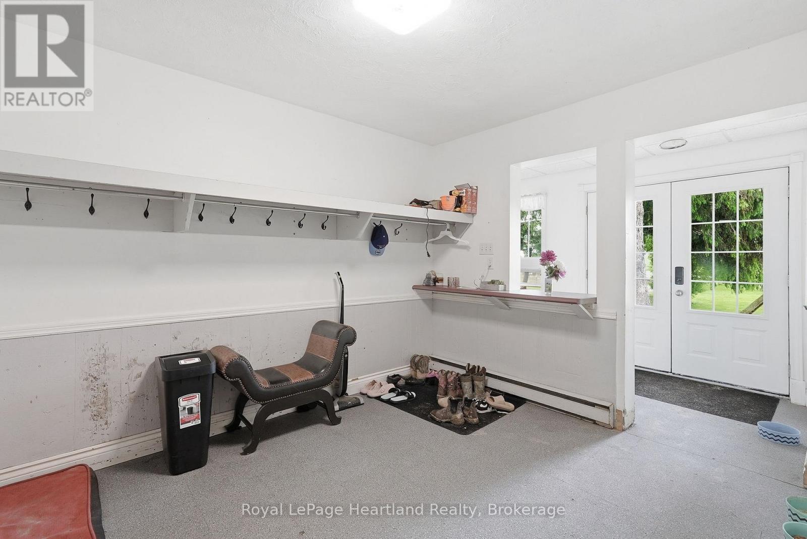 482 CONCESSION 8 - 28