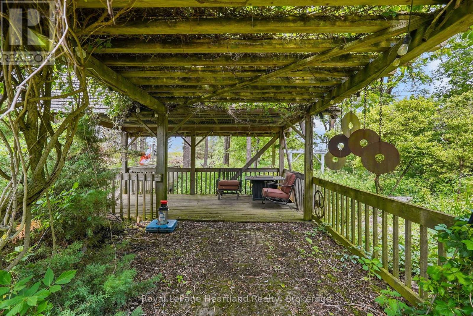 482 CONCESSION 8 - 36