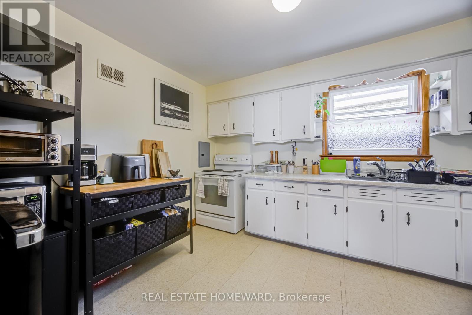 170 WHEELER AVENUE - 11