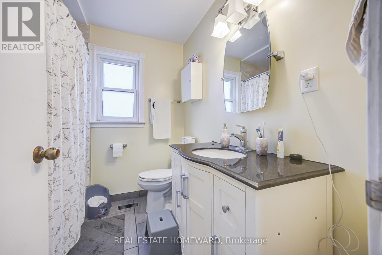 170 WHEELER AVENUE - 7