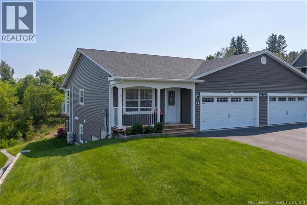 94 Malone Way - Image 2