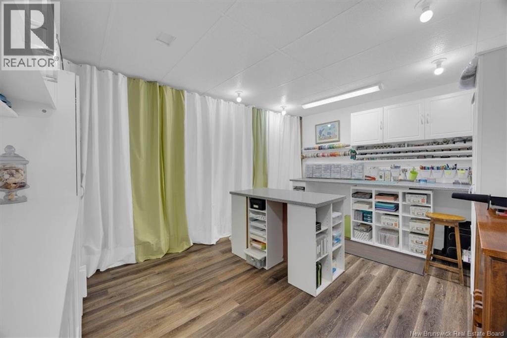 94 Malone Way - Image 28
