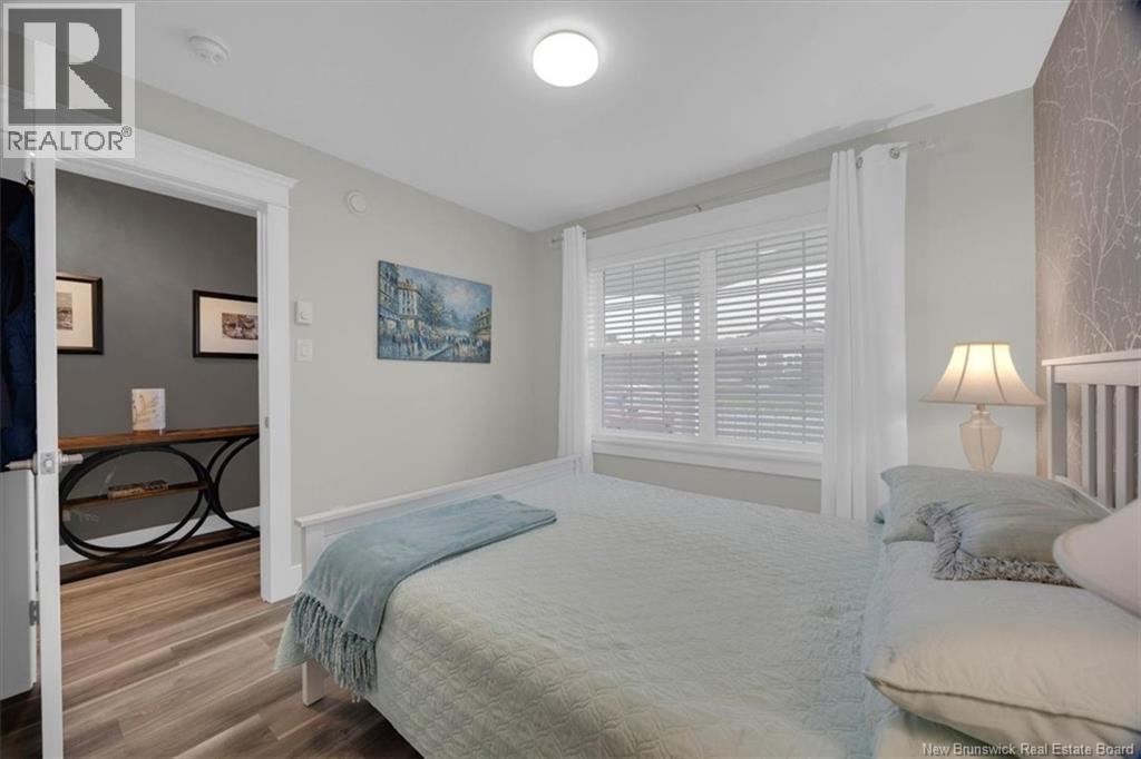 94 Malone Way - Image 5