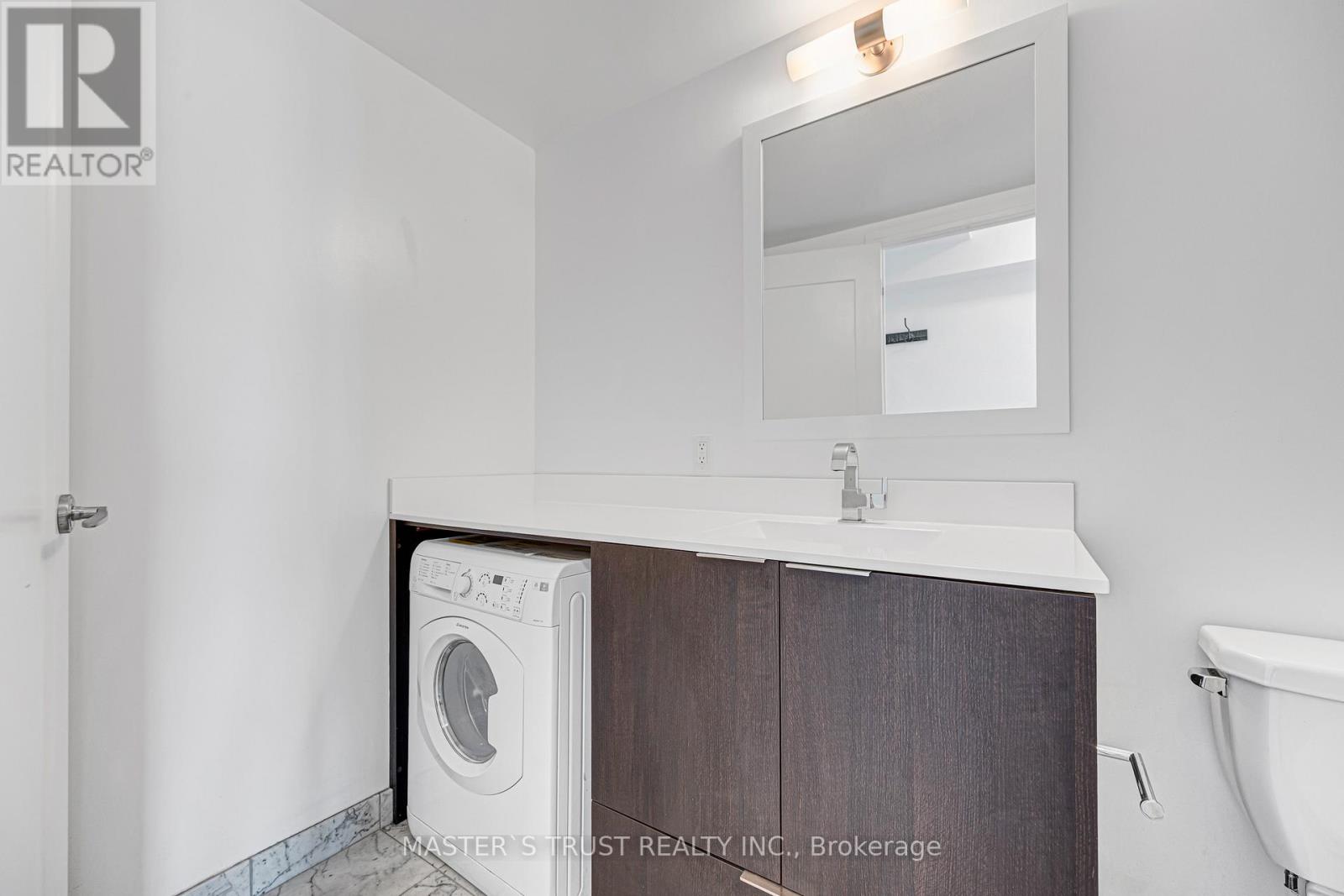##1109 56 ANNIE CRAIG DRIVE - 13