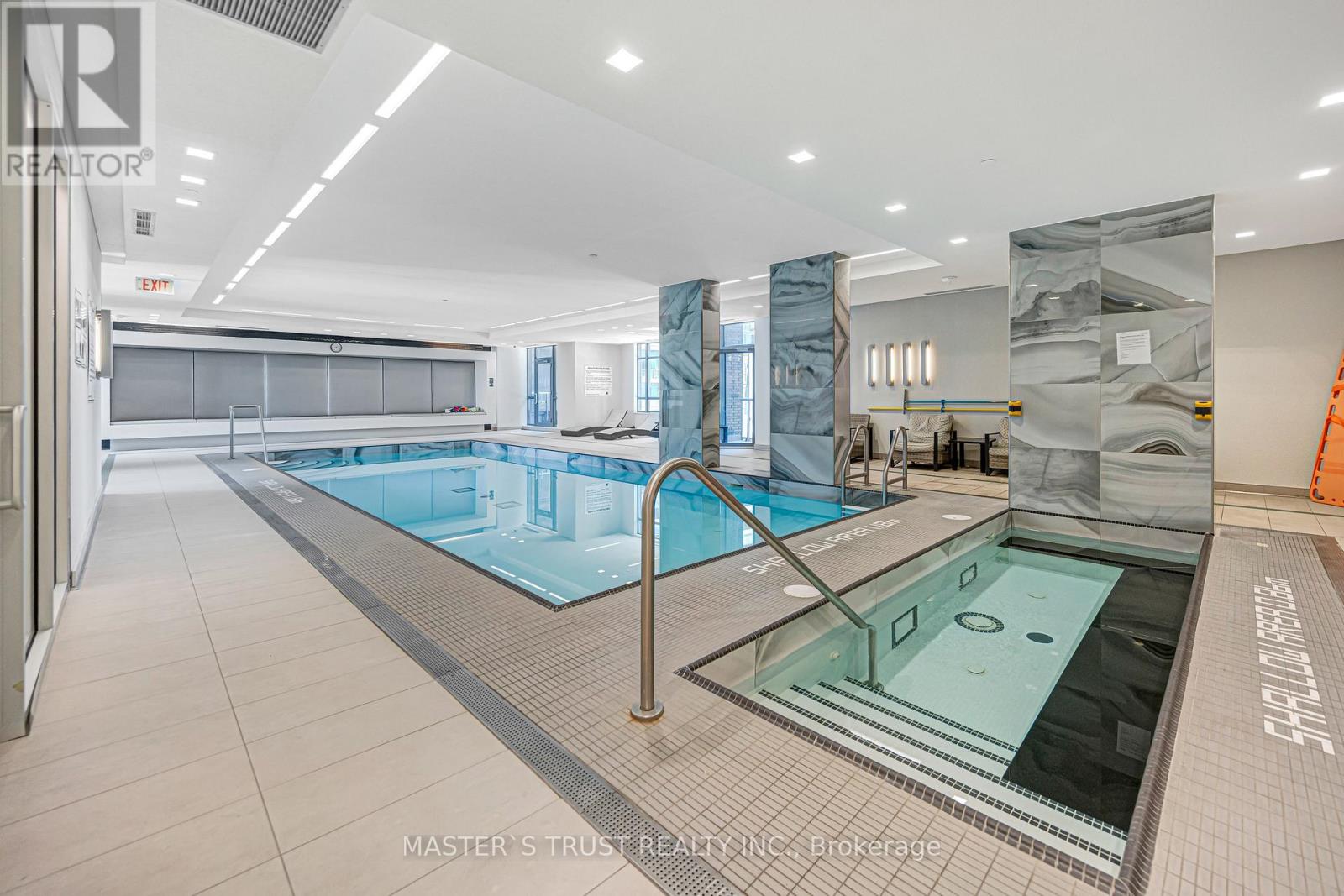 ##1109 56 ANNIE CRAIG DRIVE - 21