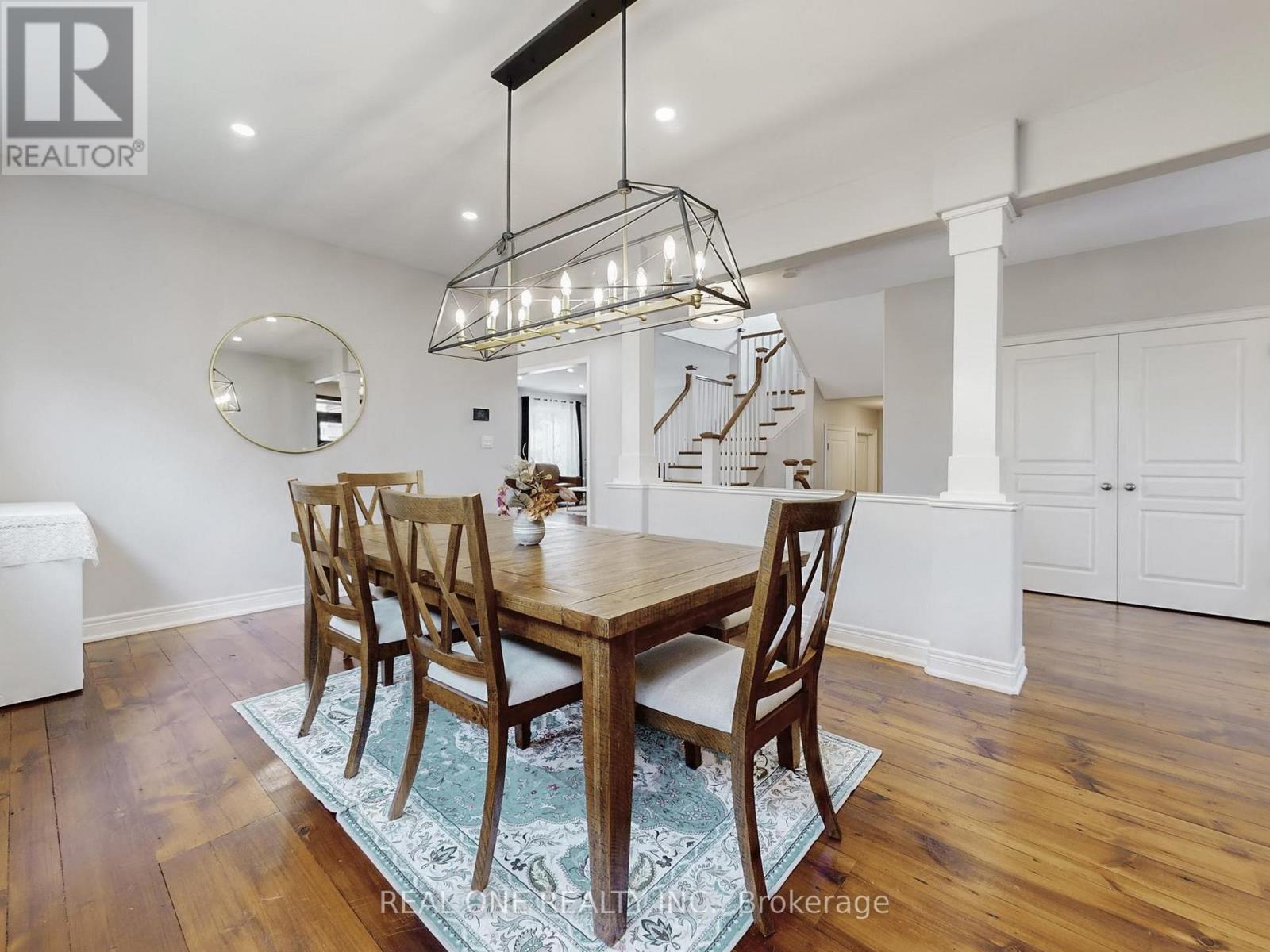 26 MATTHEWS COURT - 9