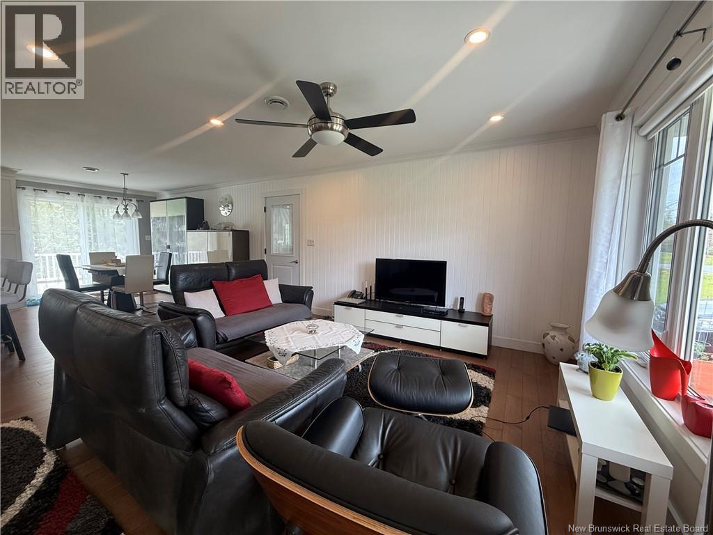 15 Rue Girouard - Image 18