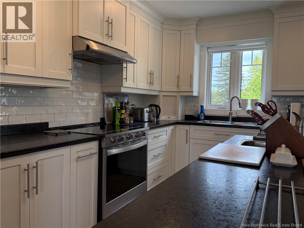 15 Rue Girouard - Image 13