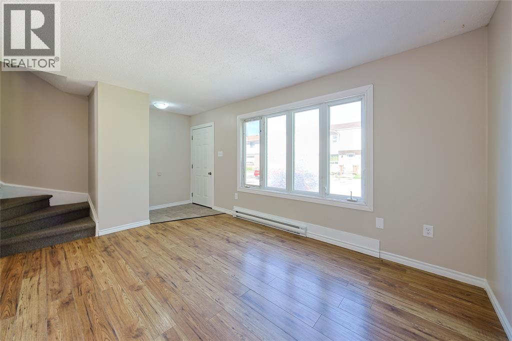 #69 348 Cameron STREET - 2
