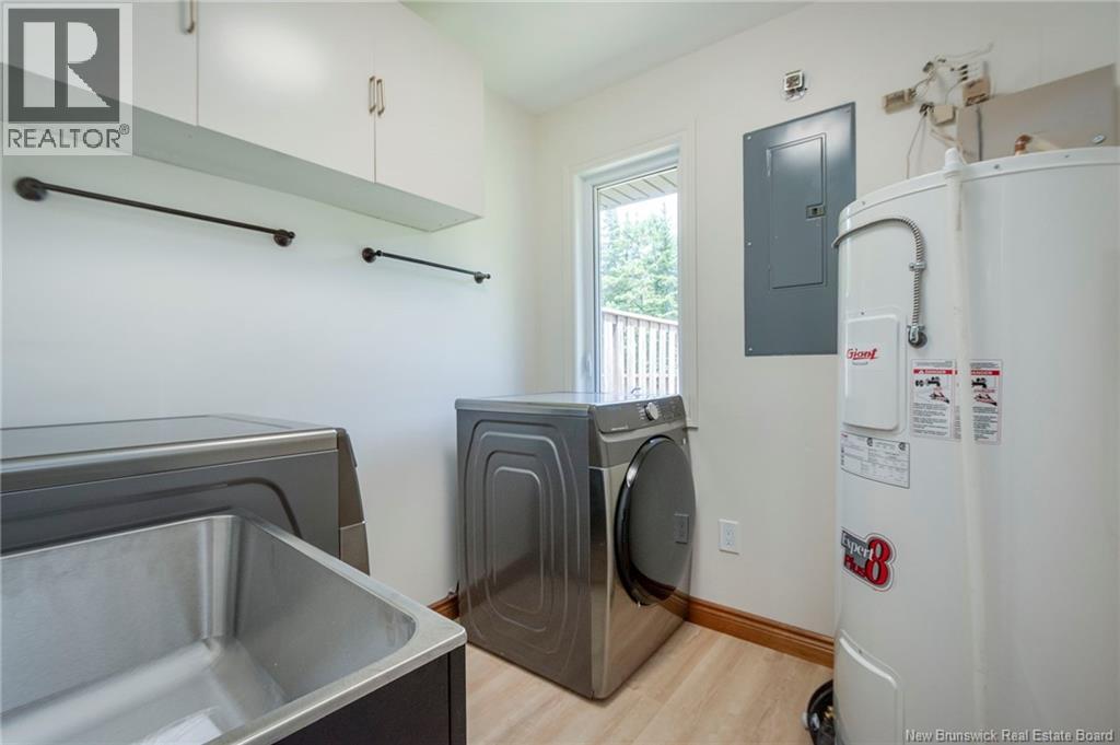 20 Marilyn Drive - 37