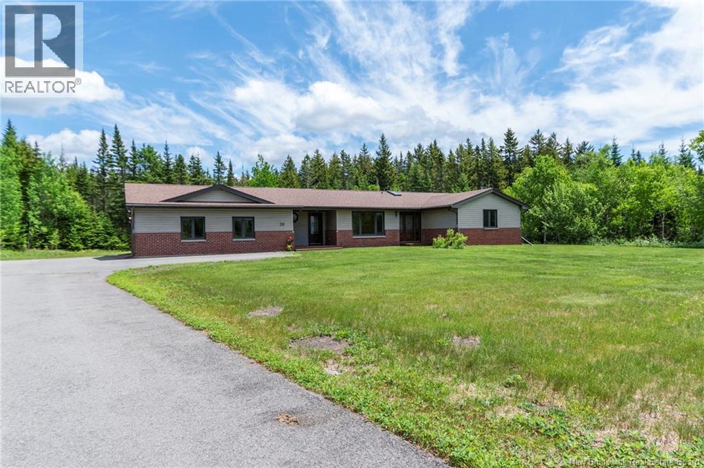 20 Marilyn Drive - 43