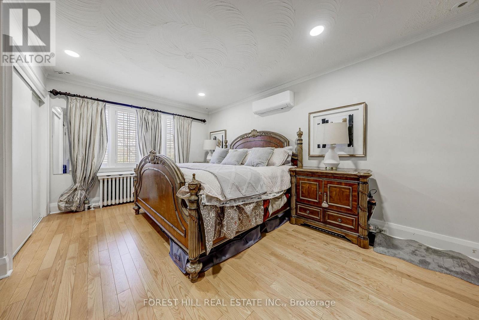 607 SPADINA ROAD - 21