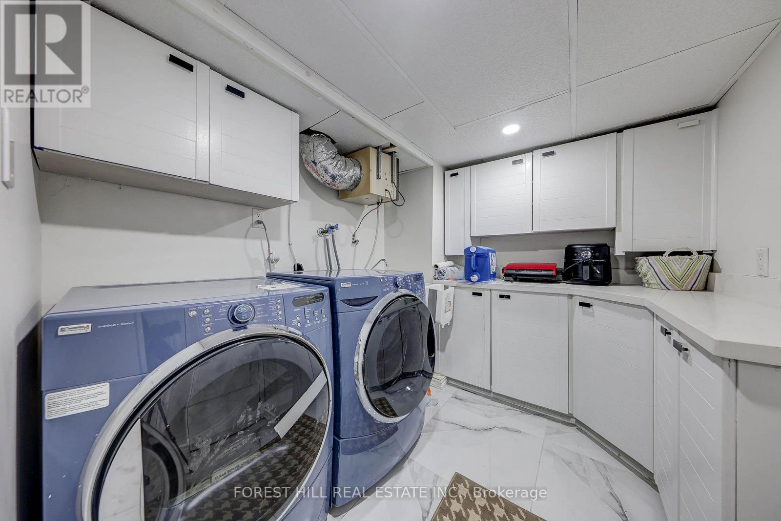 607 SPADINA ROAD - 38