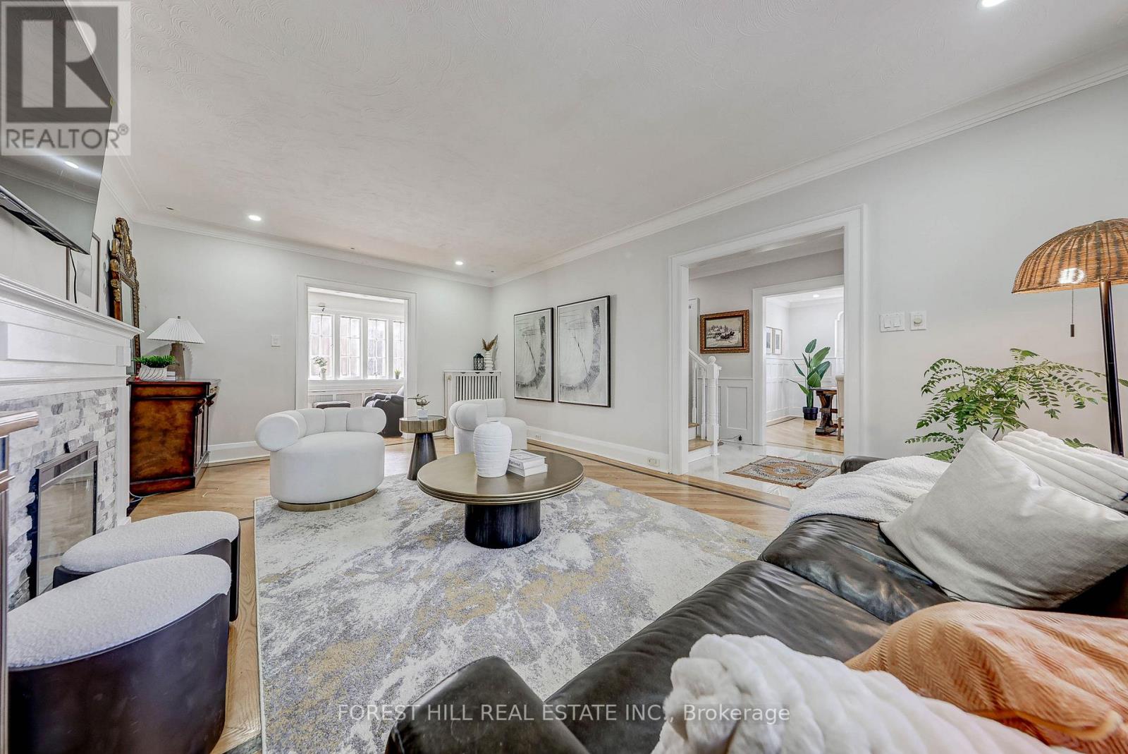 607 SPADINA ROAD - 6