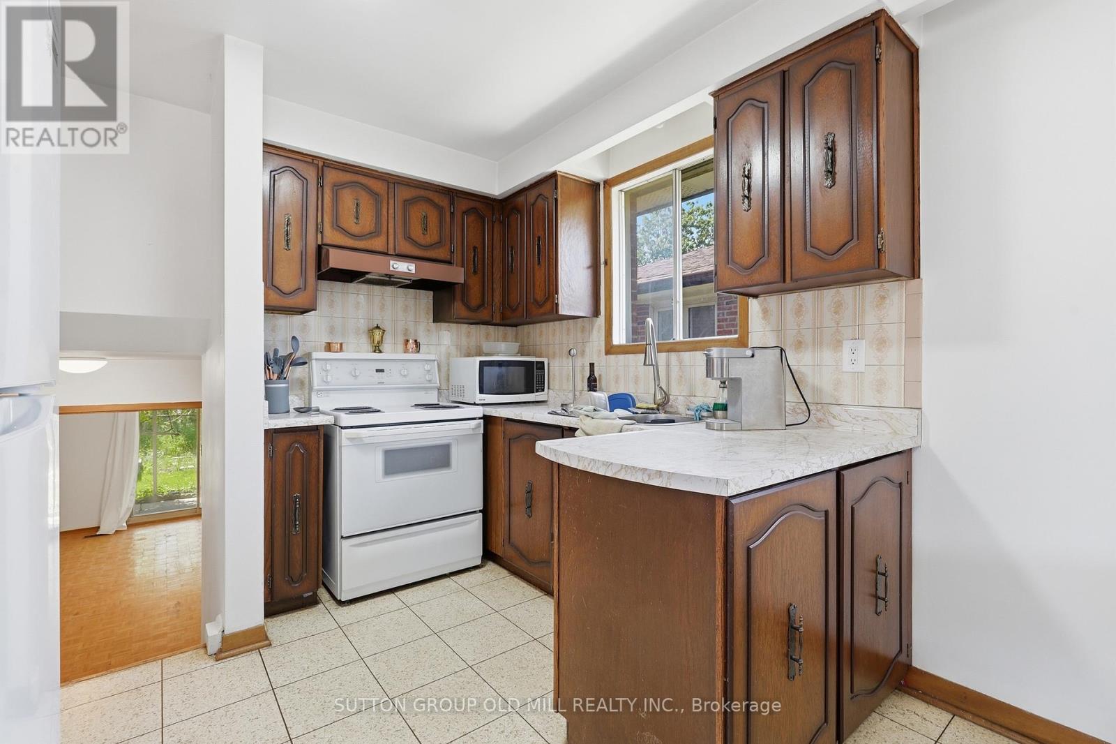 94 MUIRHEAD ROAD - 10