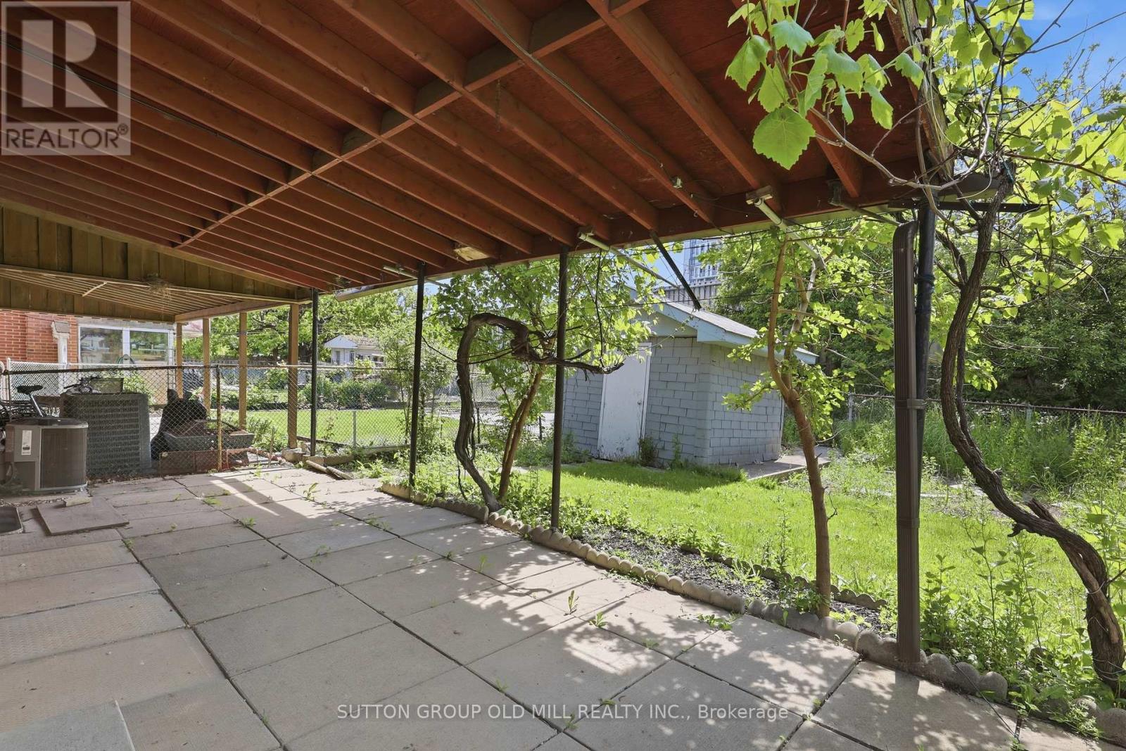94 MUIRHEAD ROAD - 25