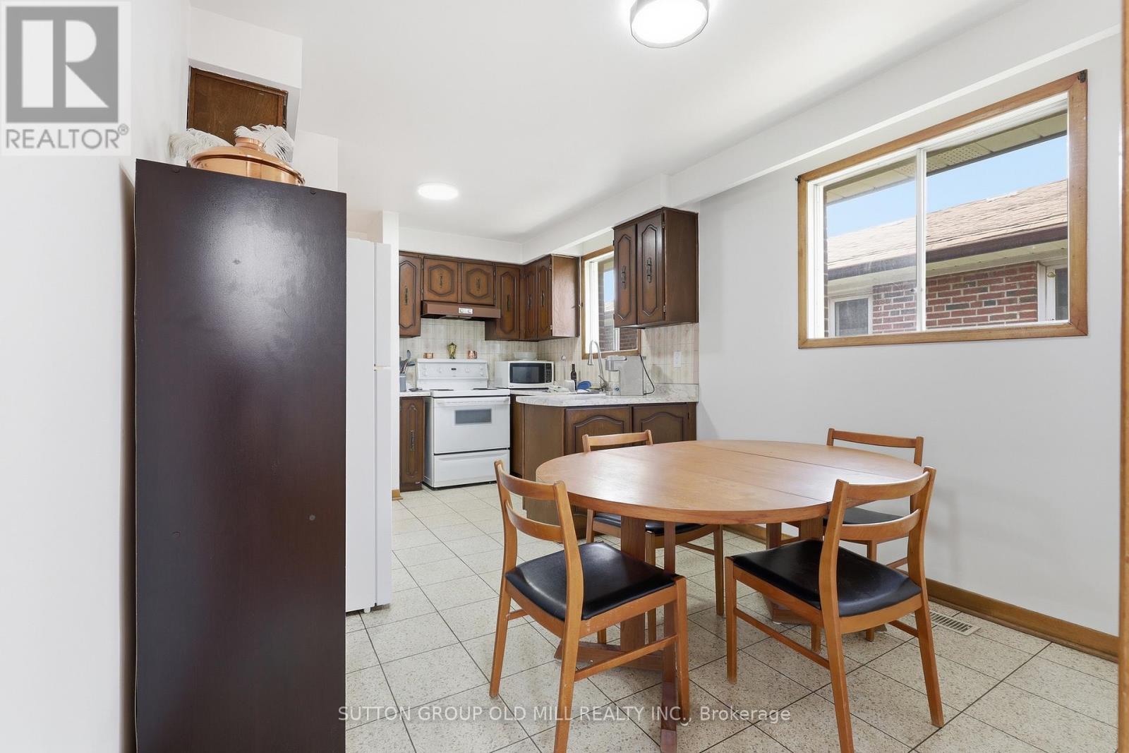 94 MUIRHEAD ROAD - 8