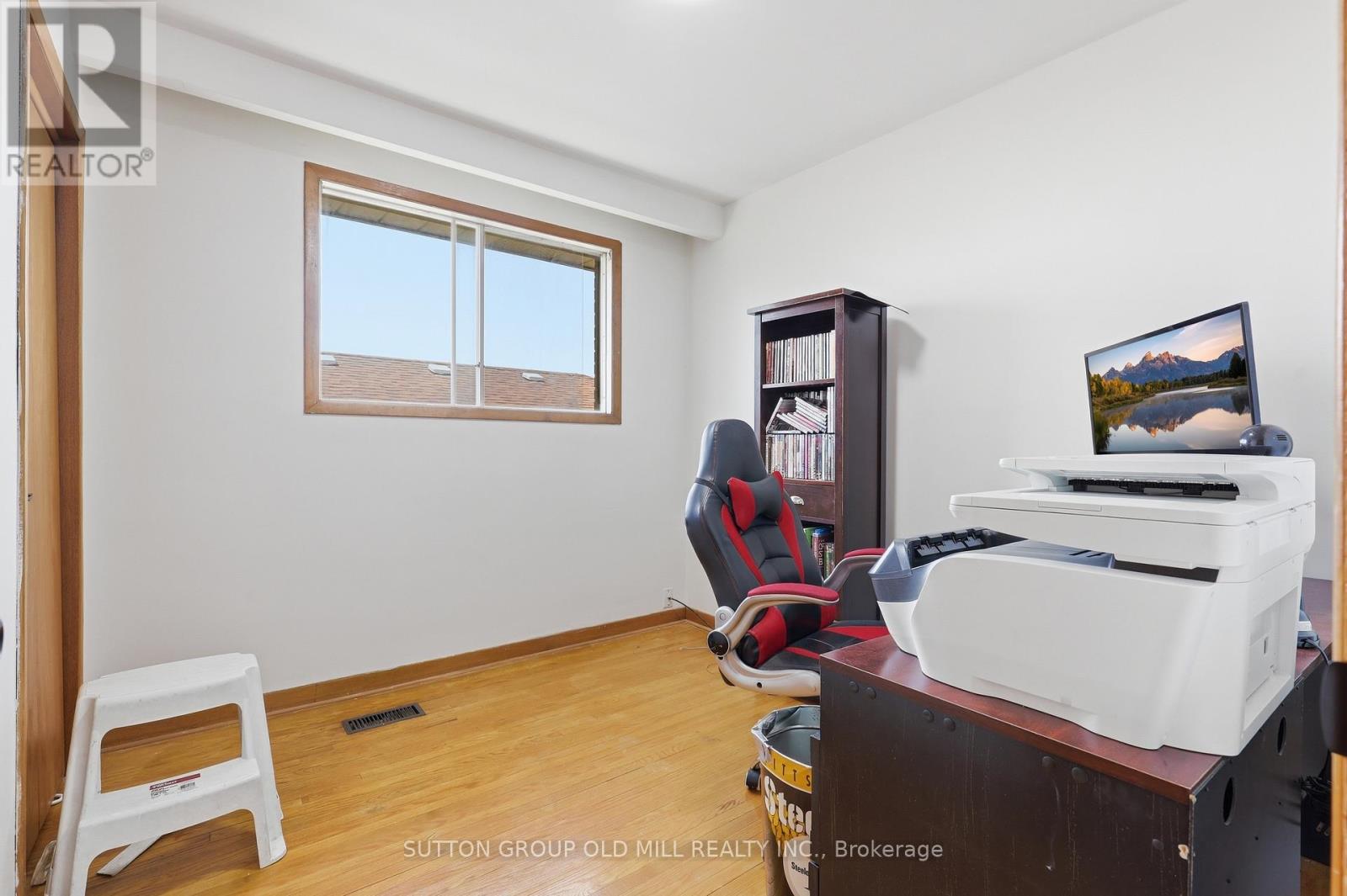 94 MUIRHEAD ROAD - 12