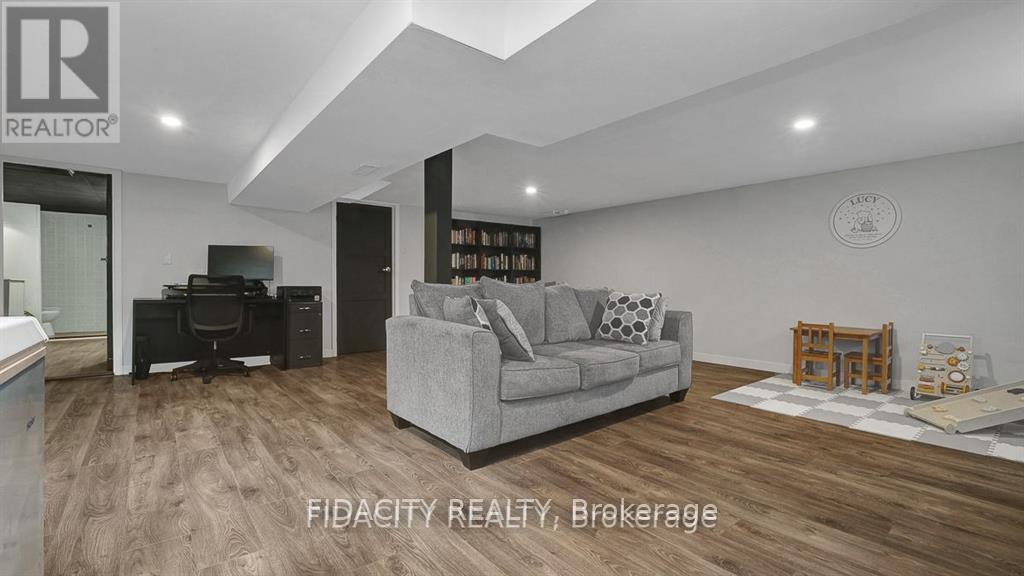 1336 ST JACQUES ROAD - 14