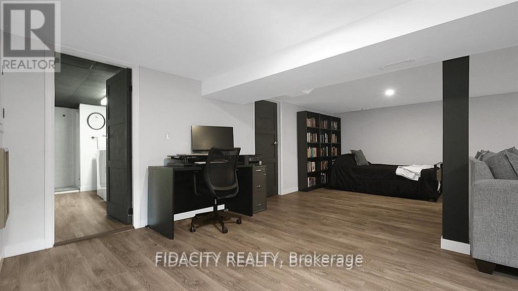 1336 ST JACQUES ROAD - 16