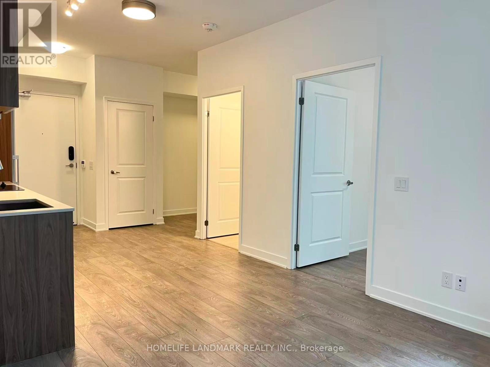 #814 543 RICHMOND STREET W - 7