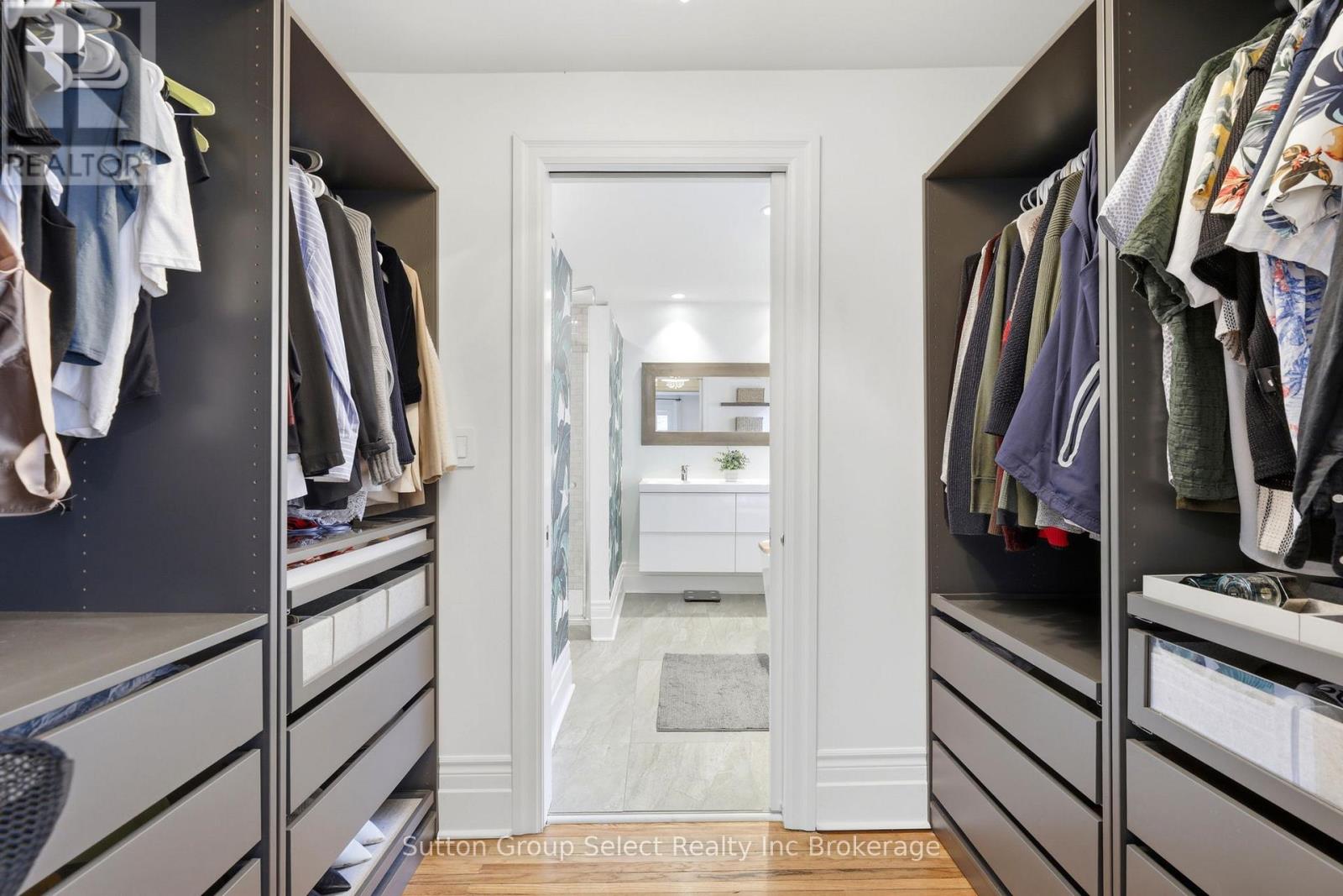 340 RIDOUT STREET S - 26