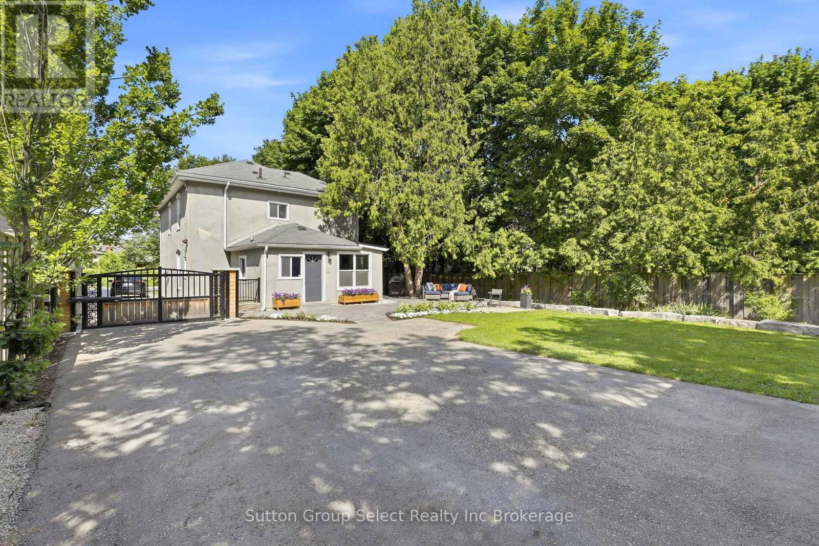 340 RIDOUT STREET S - 39