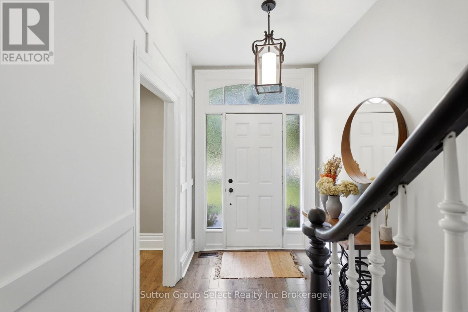 340 RIDOUT STREET S - 6